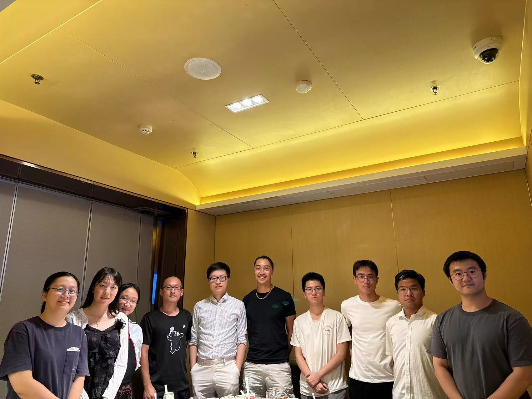 课题组合照 2024年9月